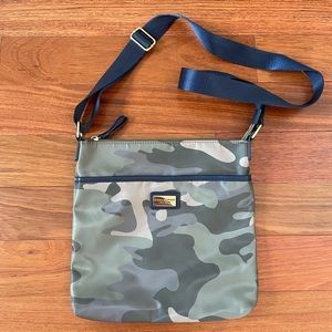 Tommy Hilfiger Army Nylon Crossbody Camo